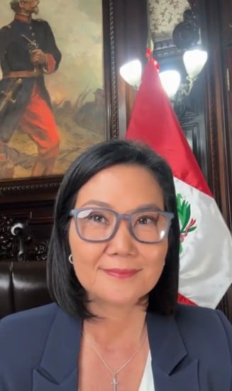 Keiko Fujimori anuncia militares en calles y transporte.