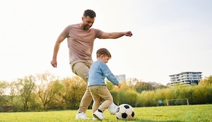¿Tiempo libre sin pantallas? Parece imposible, pero es uno de los mejores hábitos que puedes inculcarles a tus hijos