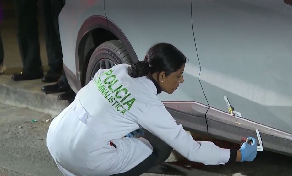 El hombre de 18 años, Roberto Karlo Riega Villanueva, murió por los balazos a manos de sicarios en el Callao. (América TV)