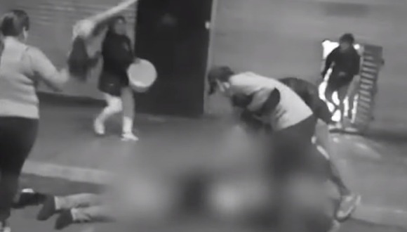 Gamarra: hombre envuelto en llamas cayó desde edificio