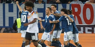 Grecia dio el golpe de la jornada al vencer 1-0 a Alemania en Augsburg y lidera el Grupo B de la UEFA Nations League con puntaje perfecto.