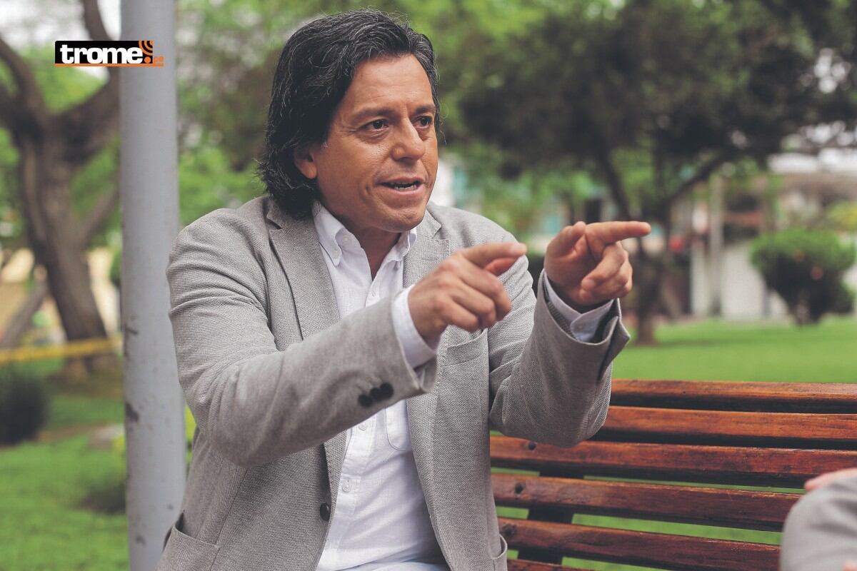 Edward Málaga afirma que se ha llenado los ministerios de gente corrupta y poco idónea para que se beneficien desmantelando el Estado. (Fotos: Jesús Saucedo / @gec)