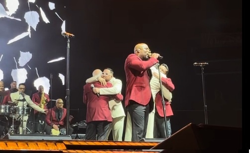 El Gran Combo juntos Grupo Niche rindieron homenaje a Rafael Ithier. (Alex Sensation music LLC)