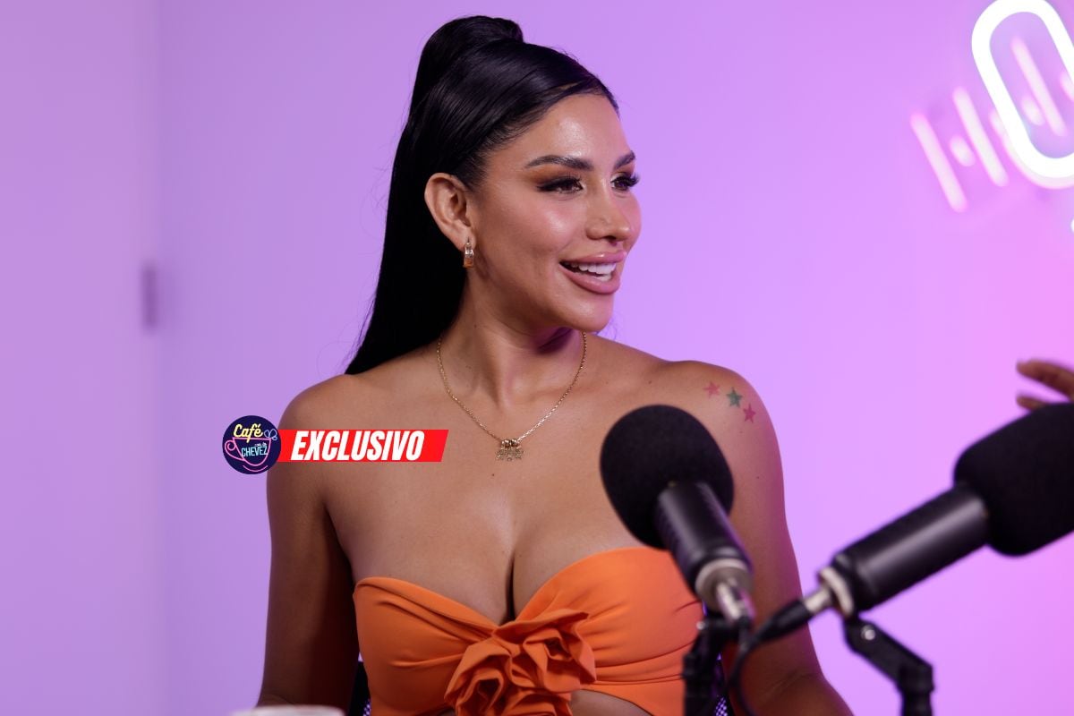 Leysi Suárez se confiesa en Café con la Chevez y habla de sus anécdotas en el mundo de la farándula. (Fotos: Daniel Apuy)