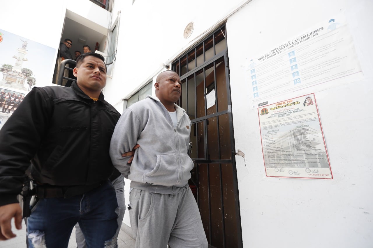 Intervenidos fueron conducidos al Depincri Bellavista. | Foto: Joseph Ángeles / Diario Trome