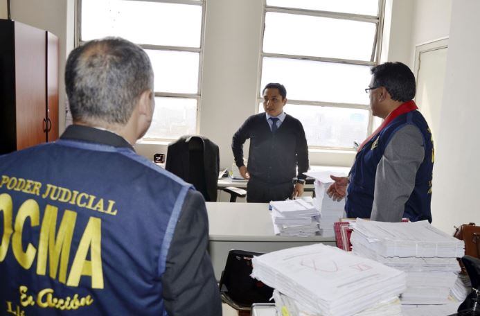 La OCMA había intervenido el despacho de Hugo Velásquez Zavaleta tras la difusión de audios del CNM. (Foto: Andina)