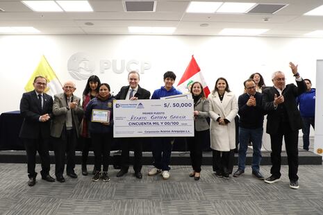 Alumnos de Lima y Junín ganaron S/65,000 en segundo Concurso Nacional de Matemáticas