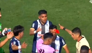 Carlos Zambrano es expulsado en el duelo entre Alianza Lima y UTC | VIDEO