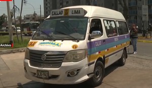 Choferes de las combis de la avenida Colonial suben pasajes para pagar a extorsionadores