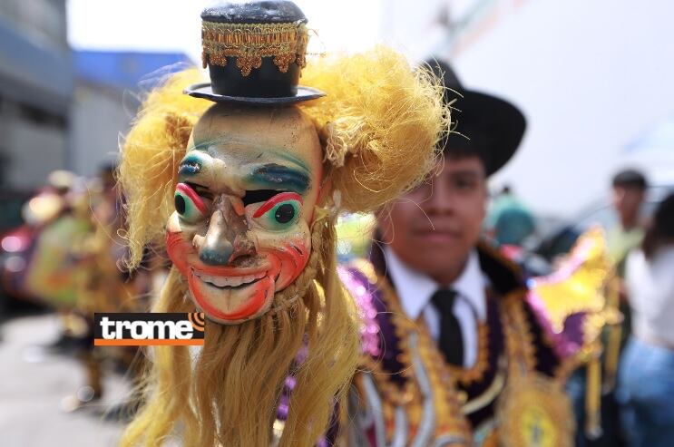 Cientos de danzantes luciendo coloridos trajes rindieron con su arte un homenaje a la Mamita Candelaria. (Isabel Medina / Alessandro Currarino / Trome).
