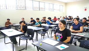 Chicos estudiosos valen un Perú