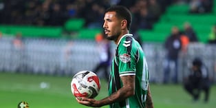 Sergio Peña pierde partido clave por la permanencia en segunda división (Foto: @Sakaryaspor)