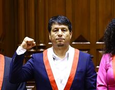 Comisión de Ética aprobó informe que recomienda suspenderlo por 120 días a diputado Julián Pérez Mallqui