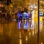 Inundados por lluvia y colapso de desagüe