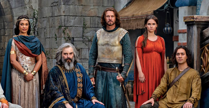 Parte del elenco de "El señor de los anillos: Los anillos de poder" con Tar-Míriel, Ar-Pharazôn, Elendil e Isildur (Foto: Amazon Studios)
