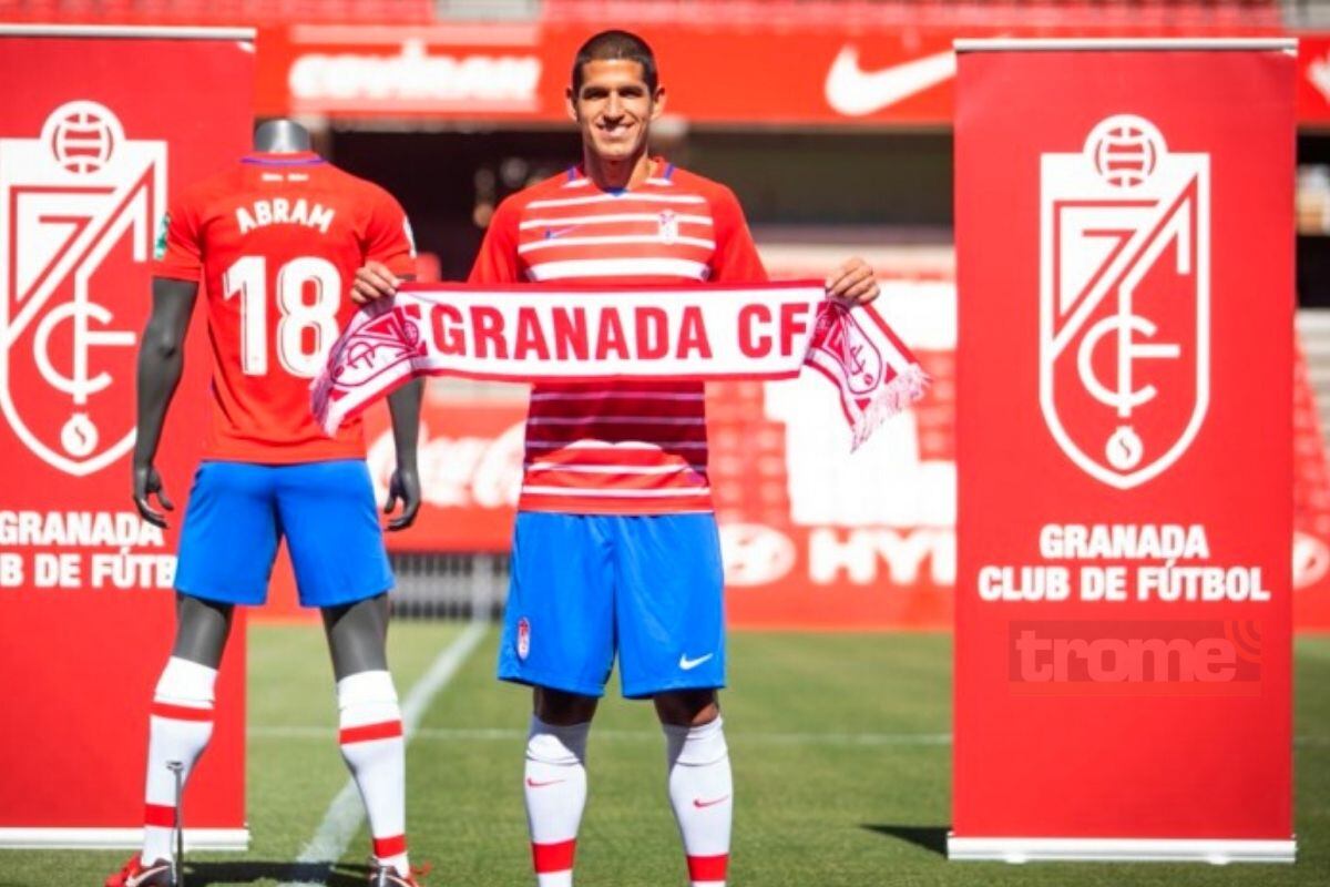 Zaguero reconoció que sus compañeros dela selección lo ayudaron a decidirse (Foto: @ideal.es)