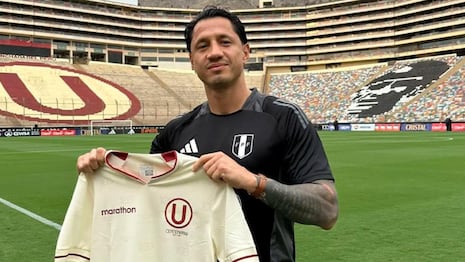 Gianluca Lapadula llegó a un acuerdo con Universitario y jugará el Clausura con la camiseta crema