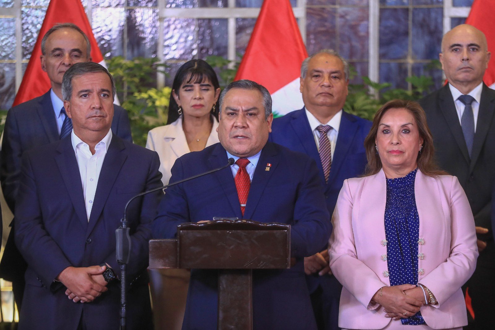 Gustavo Adrianzén presentó su renuncia al Consejo de Ministros. (Presidencia)