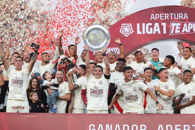 Celebración de Universitario como ganador del Torneo Apertura (Fotos: Jesús Saucedo)