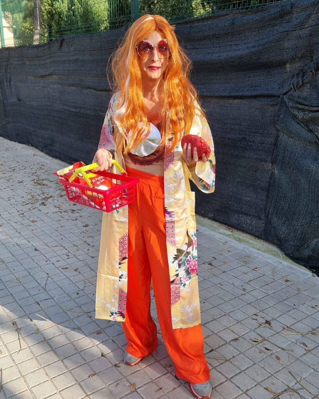 Disfraz inspirado en la canción "Monotonía" que fue realizado por una de las madres de la escuela de Milán, uno de los hijos de Shakira (Foto: Shakira / Instagram)