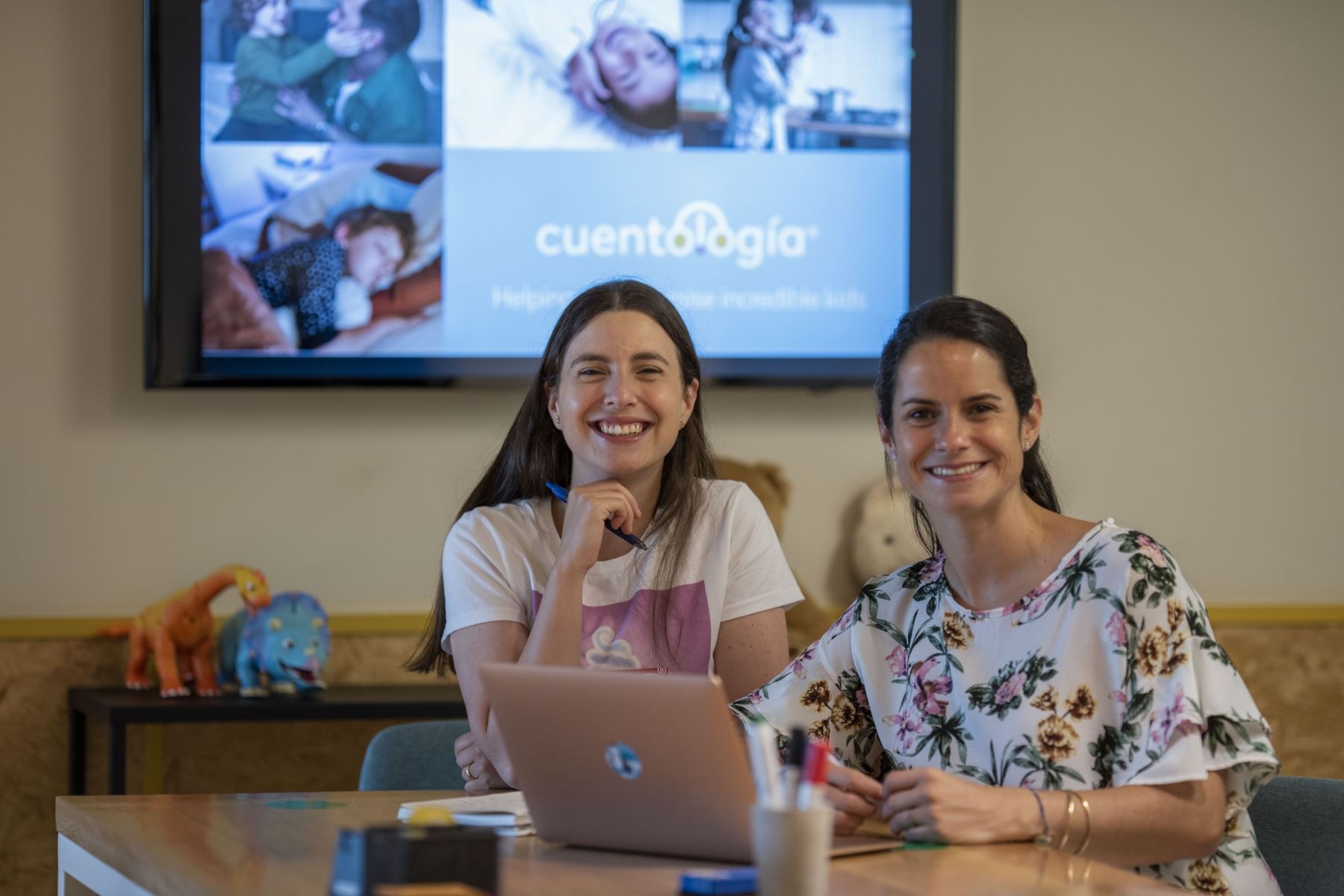Para los más pequeños de la casa, el emprendimiento Cuentología, la primera biblioteca digital de audiocuentos para niños, promueve el desarrollo emocional y fomenta la creatividad e imaginación en los niños.