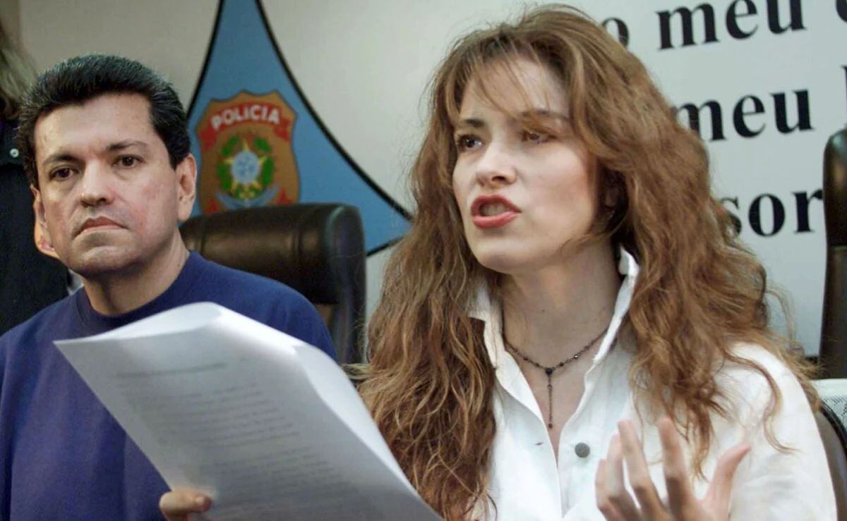 Trevi junto a Andrade en los 2000 durante el proceso judicial que afrontaron (Foto: El Universal)