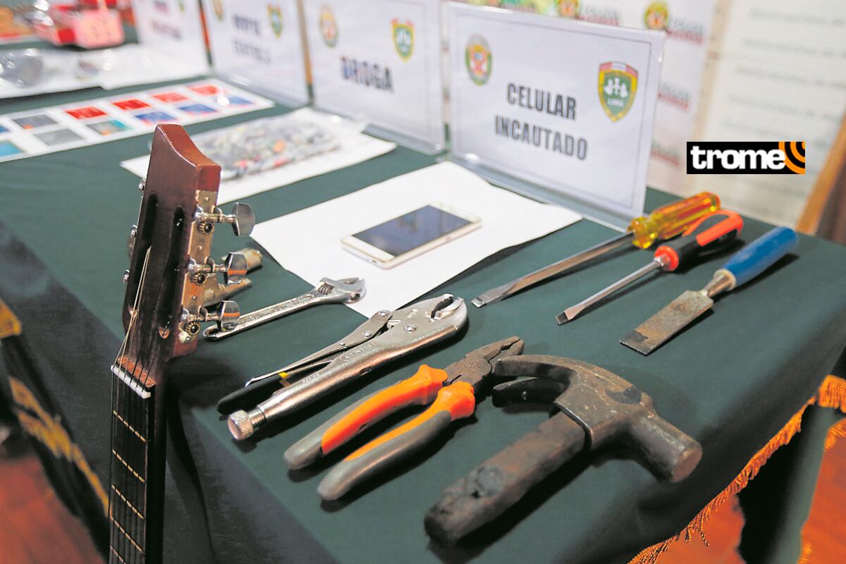 Atrapan a robacasas en El Agustino en pleno reparto de botín. Foto: Trome.