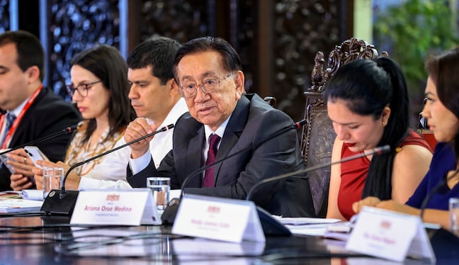 Presidente Alcázar anunció que el gas volverá a ser distribuido este fin de semana. (Presidencia)