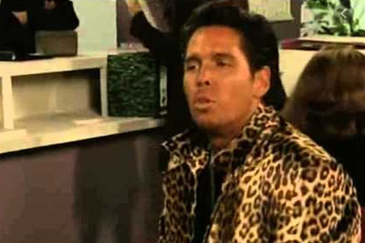 Roberto Palazuelos como Humberto Treviño. (Foto: Televisa)