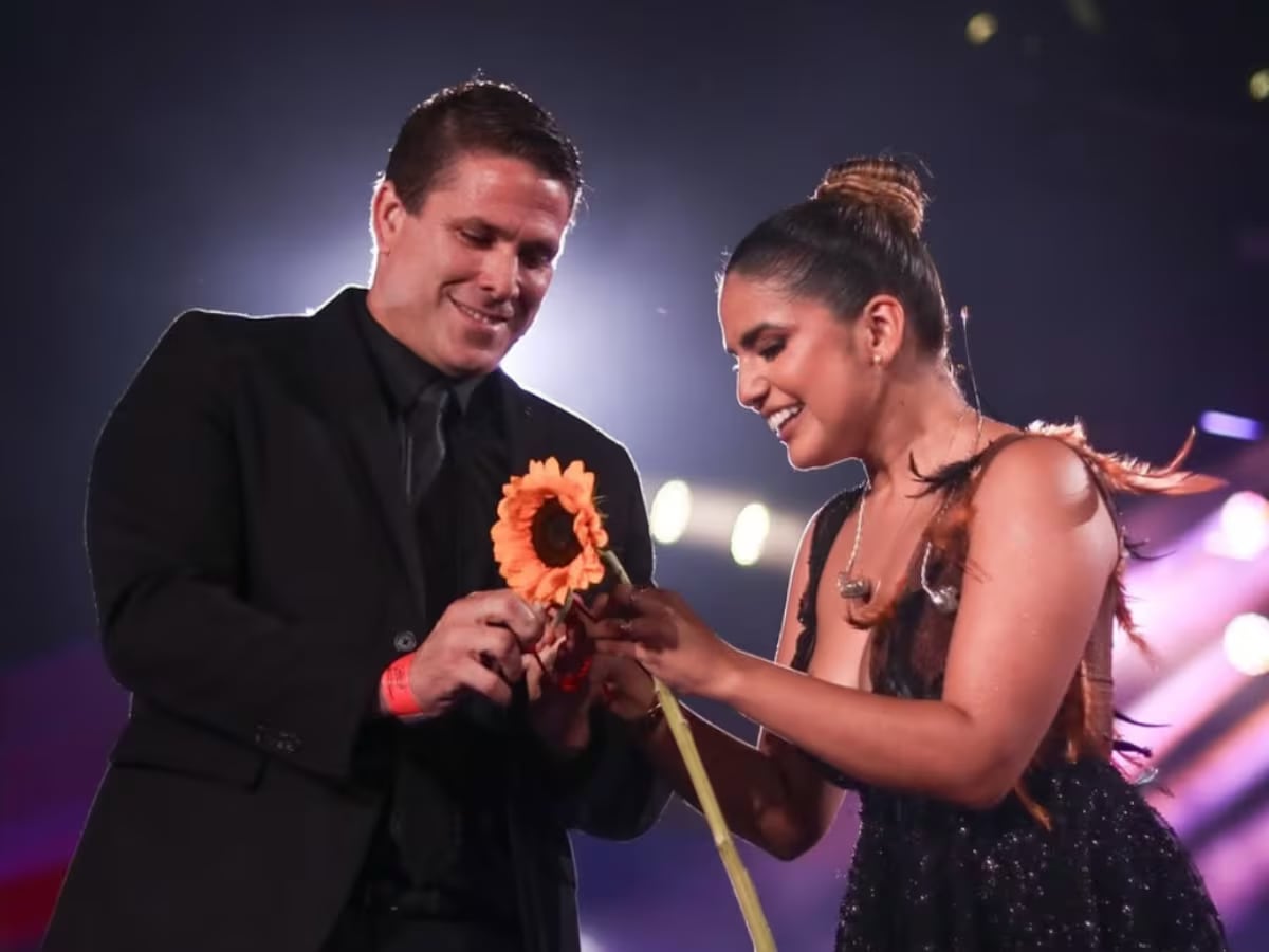Paco Bazán y Susana Alvarado durante concierto de Corazón Serrano.