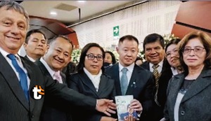 Kenji se reencontró con sus ‘Avengers’ en funeral de Alberto Fujimori