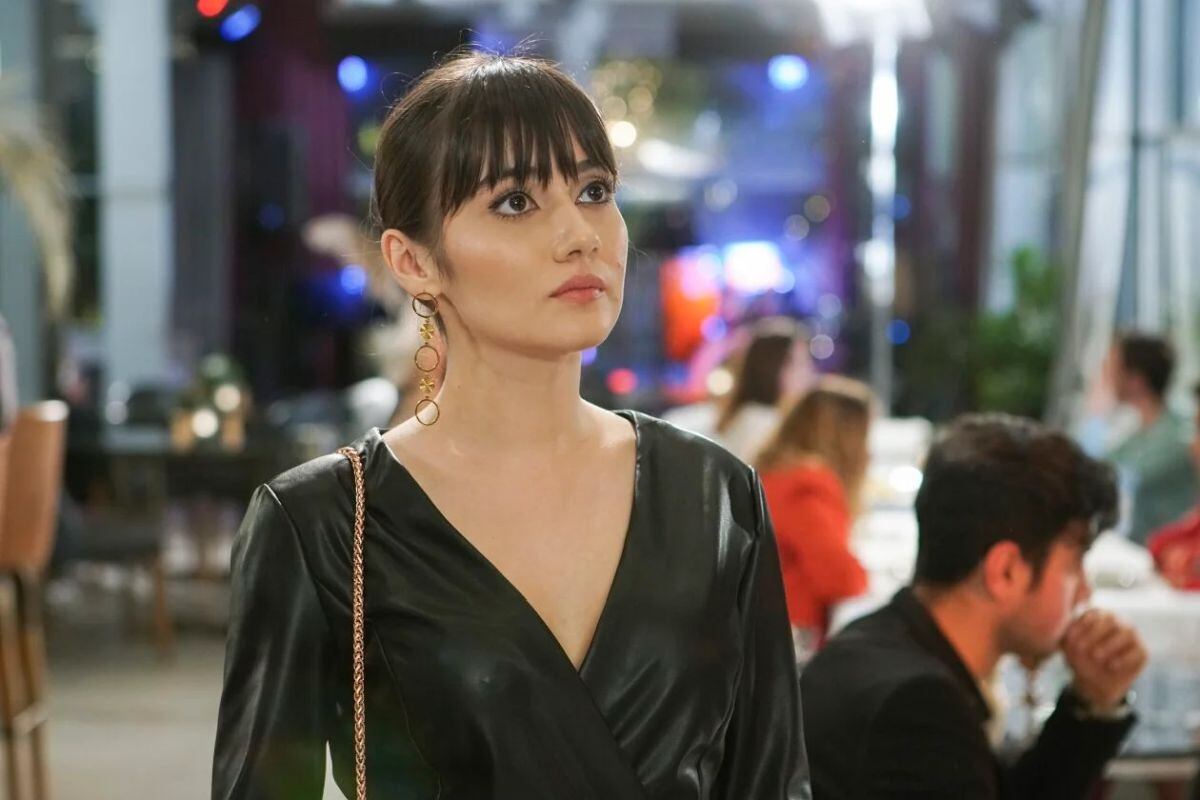 Zeynep se vuelve a ver con Alihan (Foto: Med Yapim)
