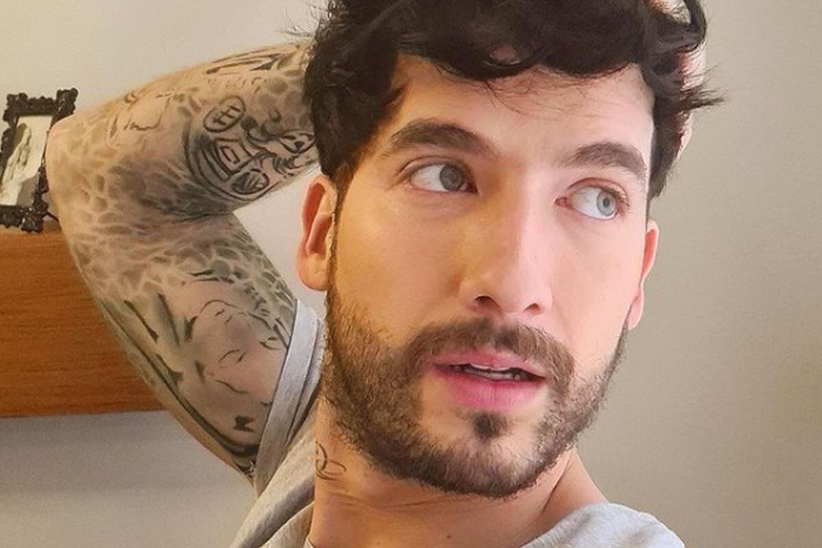 El actor que da vida a Charlie Flow está en el mundo de la actuación hace una década. (Foto: Carlos Torres / Instagram)