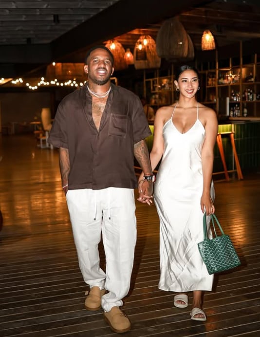 Xiomy Kanashiro reveló que 'parchó' a Jefferson Farfán antes de iniciar su relación, pero él la sorprendió con su respuesta.