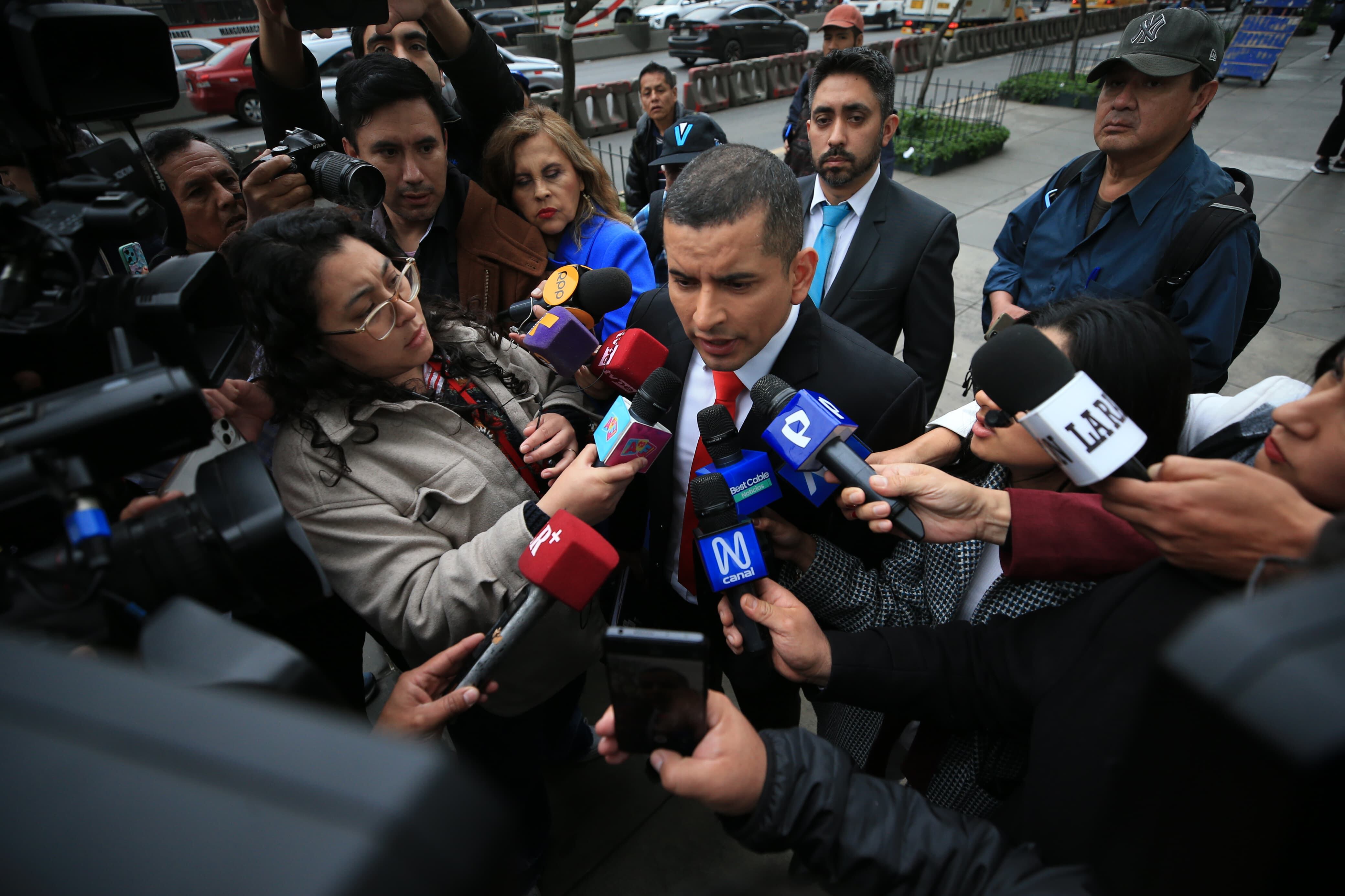 Elio Riera participará este martes 7 de enero en la audiencia contra su defendido. Foto: César Bueno.