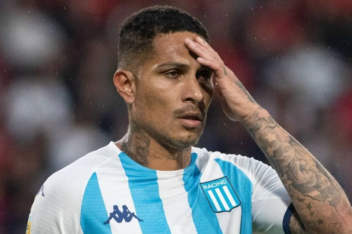 Paolo Guerrero recordó el amargo paso que tuvo en Racing Club durante entrevista con La fe de Cuto. Foto: Olé