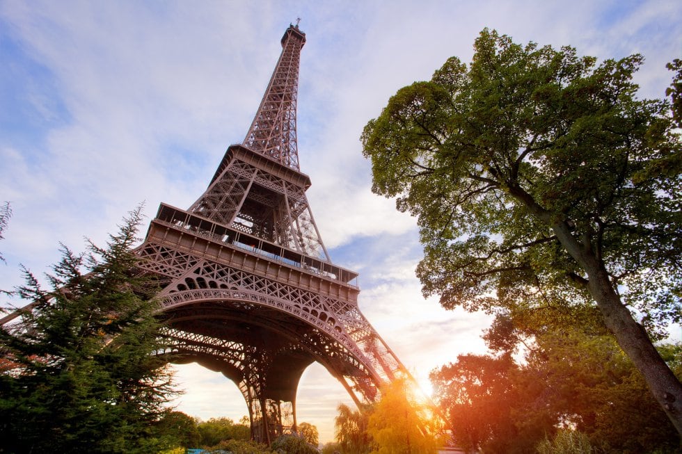 La Torre Eiffel, en París, es uno de los destinos más visitados por los turistas en Francia (Foto: Getty)