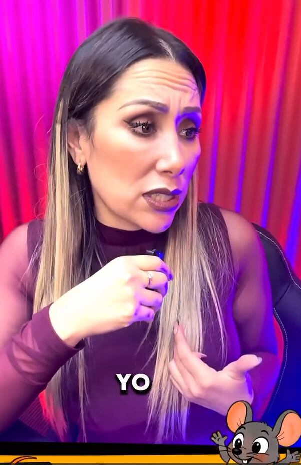 Excantantr de Son Tentación arremete contra Janet Barboza. (Foto: Instarándula)