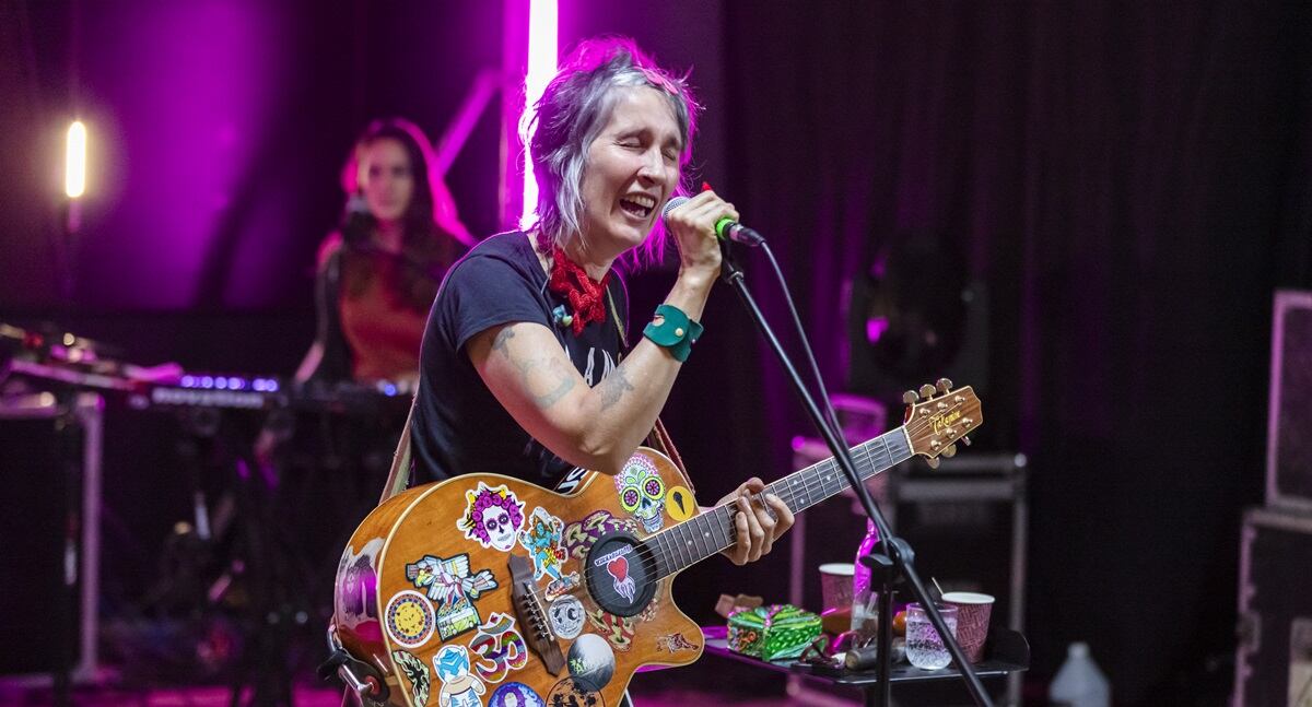 Andrea Echeverri, vocalista de Aterciopelados, sorprenderá con el espectáculo 'Ruiseñora'