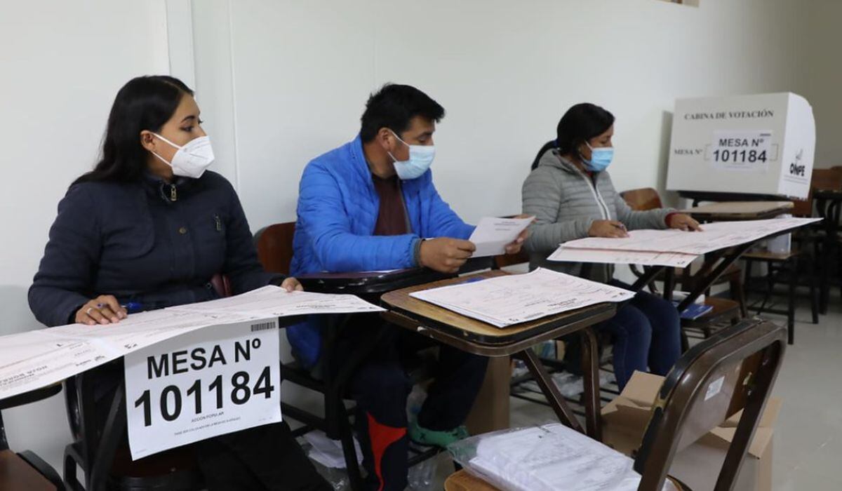 La función de los miembros de mesa el día de las elecciones es de suma importancia (Foto: ONPE)