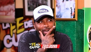 Jair Céspedes: Su ‘Pata de rana’, el pánico escénico, su calateada en un micro y más