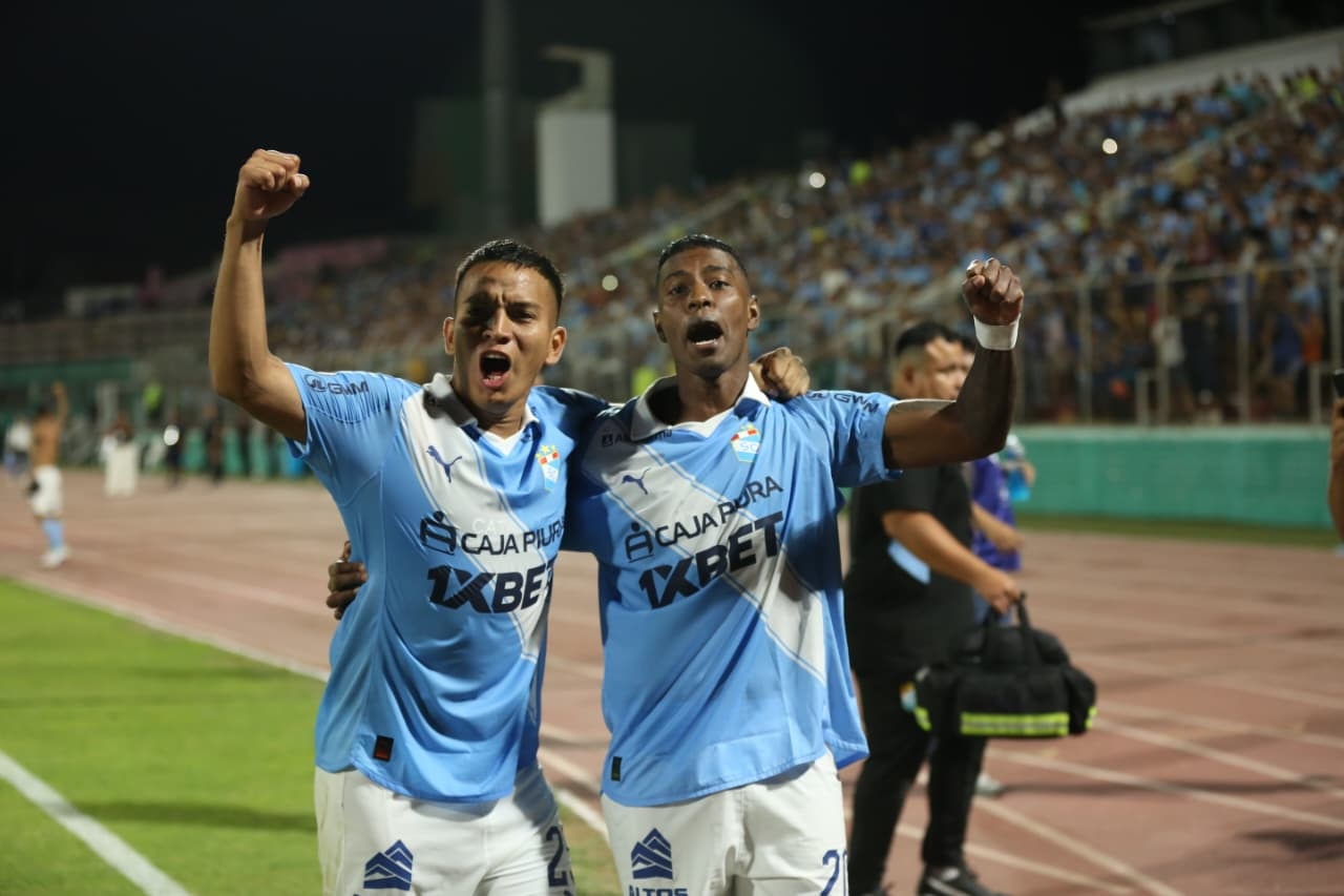Távara y Araujo celebran la clasificación de Sporting Cristal. Ahora enfrentarán al Carabobo de Venezuela (Giancarlo Ávila @photo.gec)