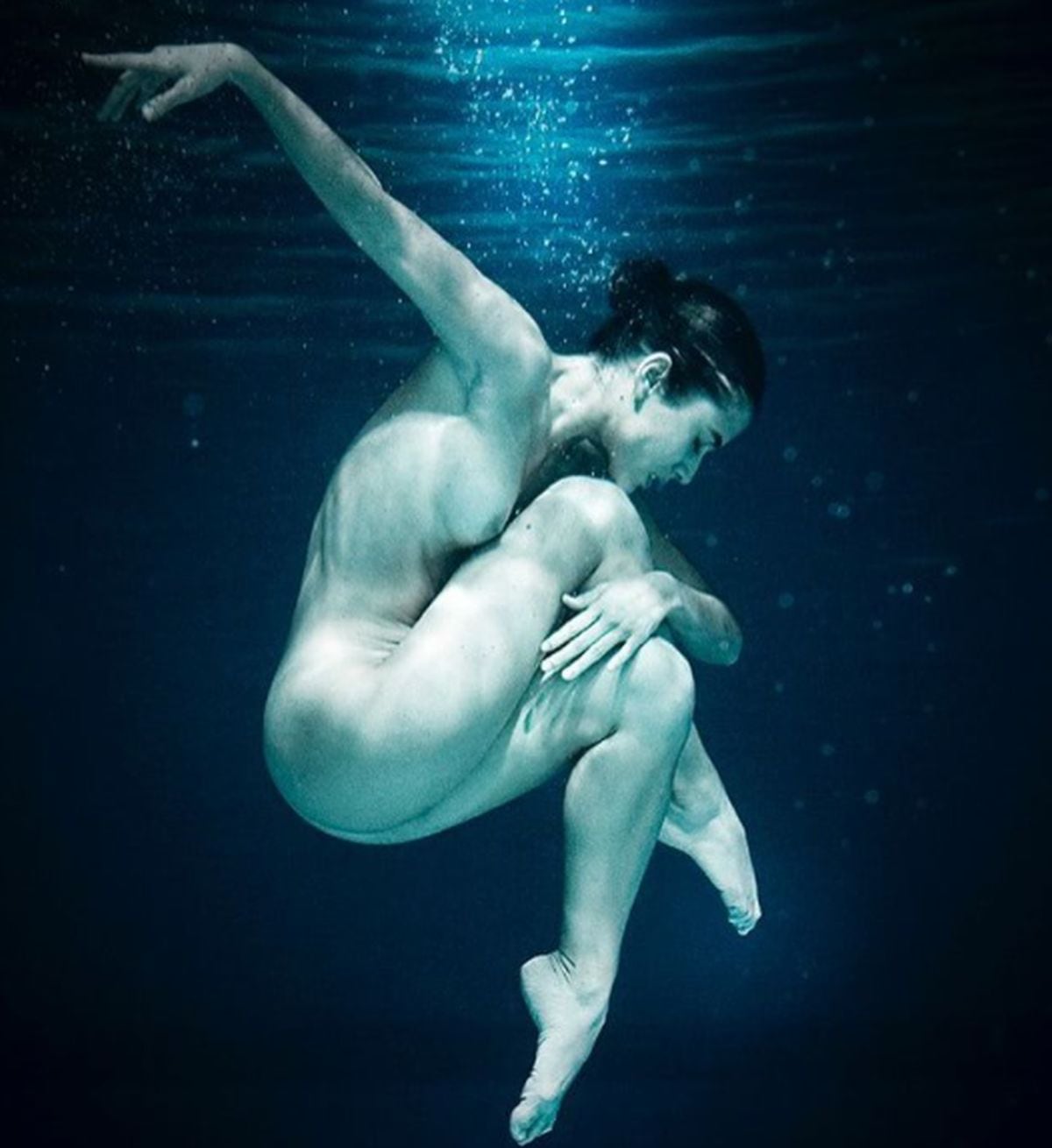 La imagen de hace 14 años que le tomaron a la actriz, pero que en un primer momento la borraron (Foto: Soho / Carolina Ramírez / Instagram)