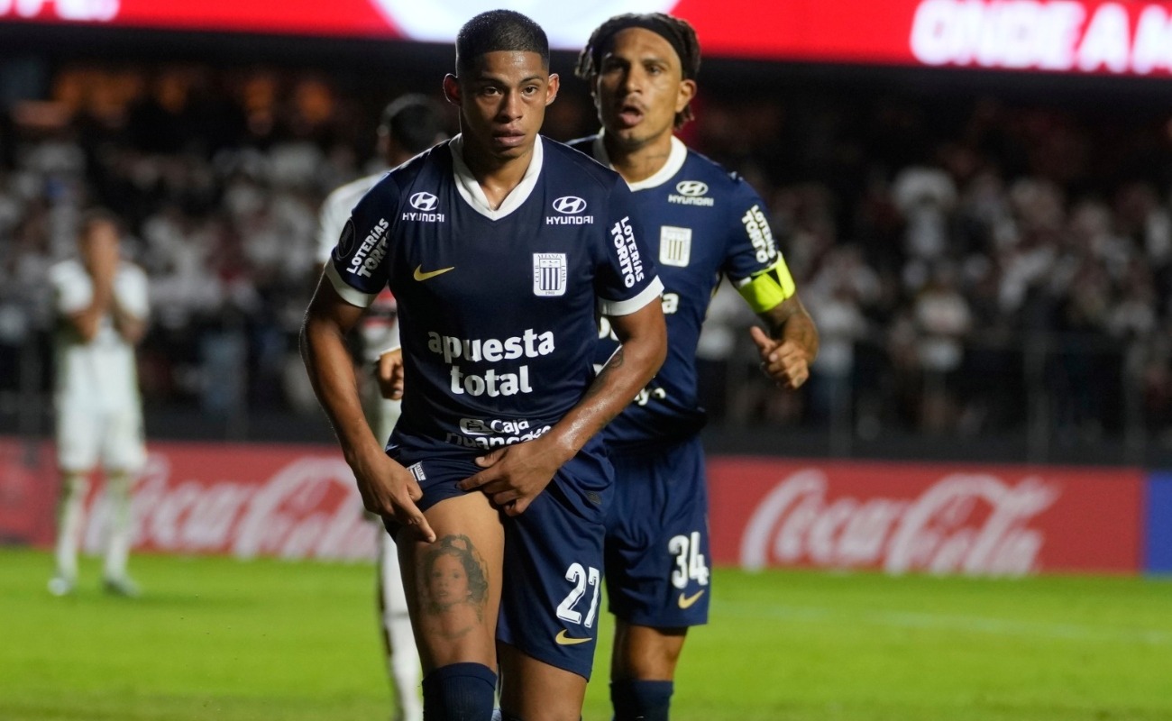 Kevin Quevedo fue la gran figura al marcar un golazo para el 2-2 de Alianza Lima en Brasil. (Crédito: EFE).
