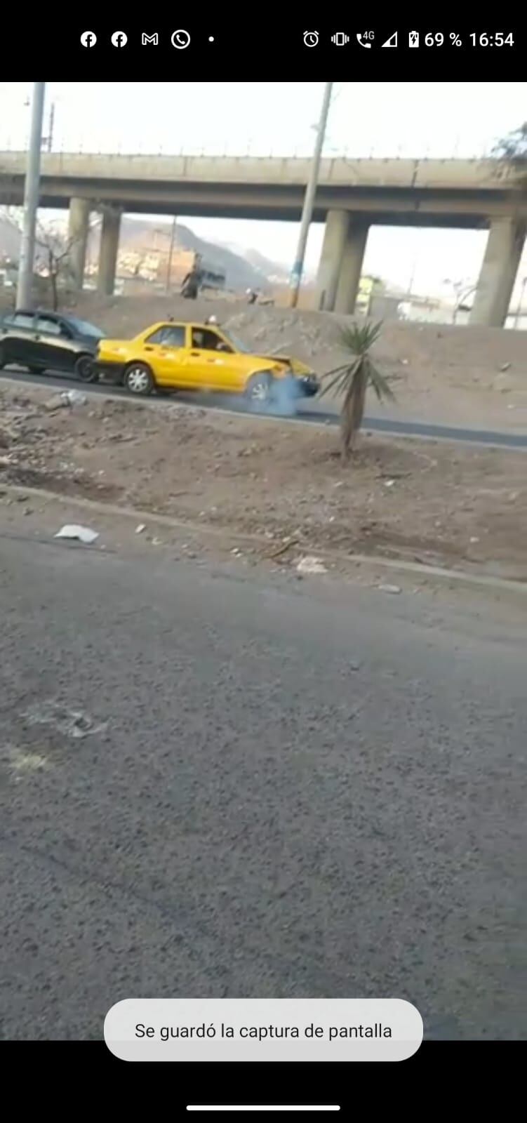 Hombre fue salvajemente atacado en Villa El Salvador. Aquí es atropellado.| Reproducción de vídeo