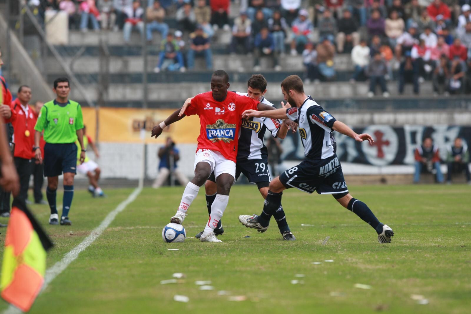 Luis Advíncula debuta como jugador profesional con juan Aurich (foto: GEC)