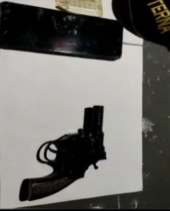 Ratero usaba réplica de pistola