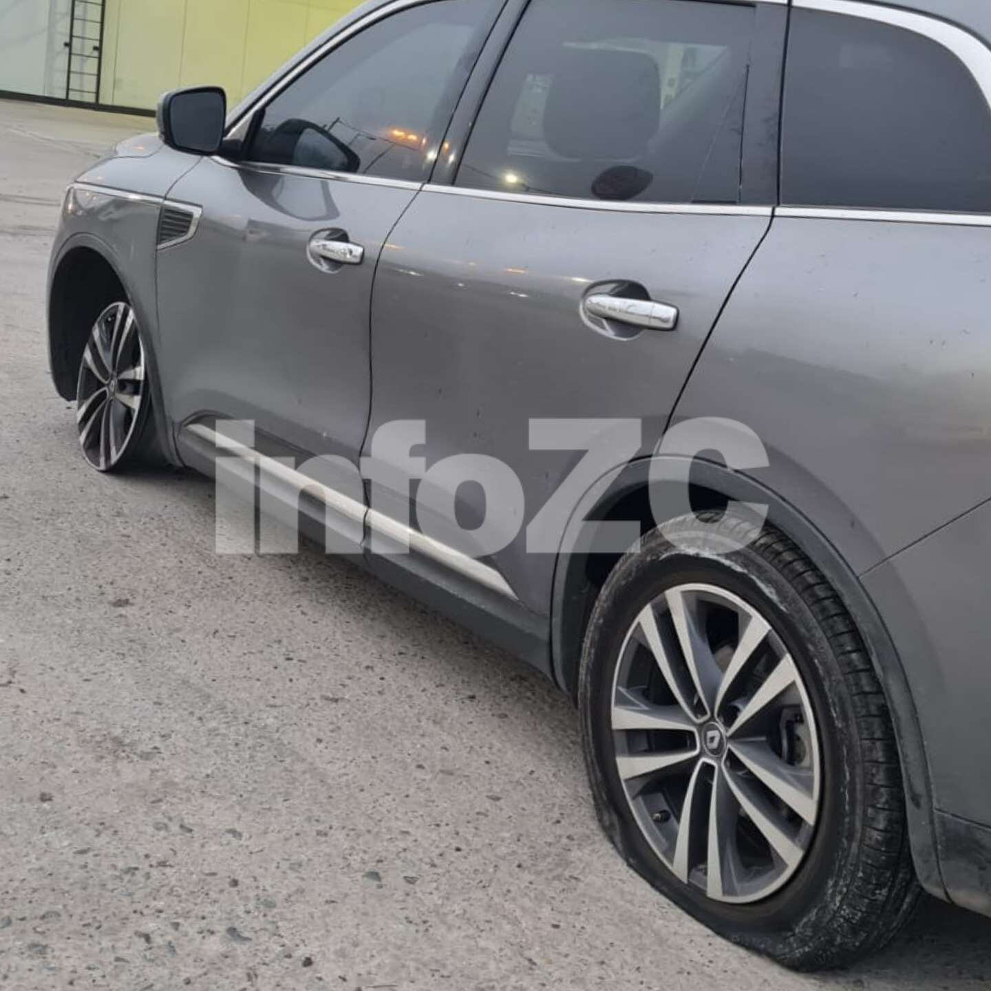 La camioneta de Roberto Ayala sufrió pinchazos en las llantas previo al asalto