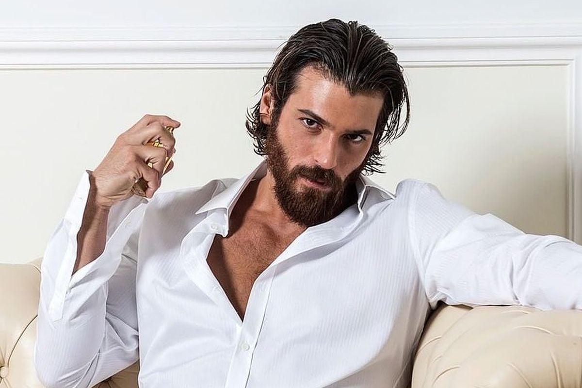En Italia, Can Yaman ha creado además una línea de perfume y una fundación para ayudar a niños enfermos (Foto: Can Yaman/Instagram)