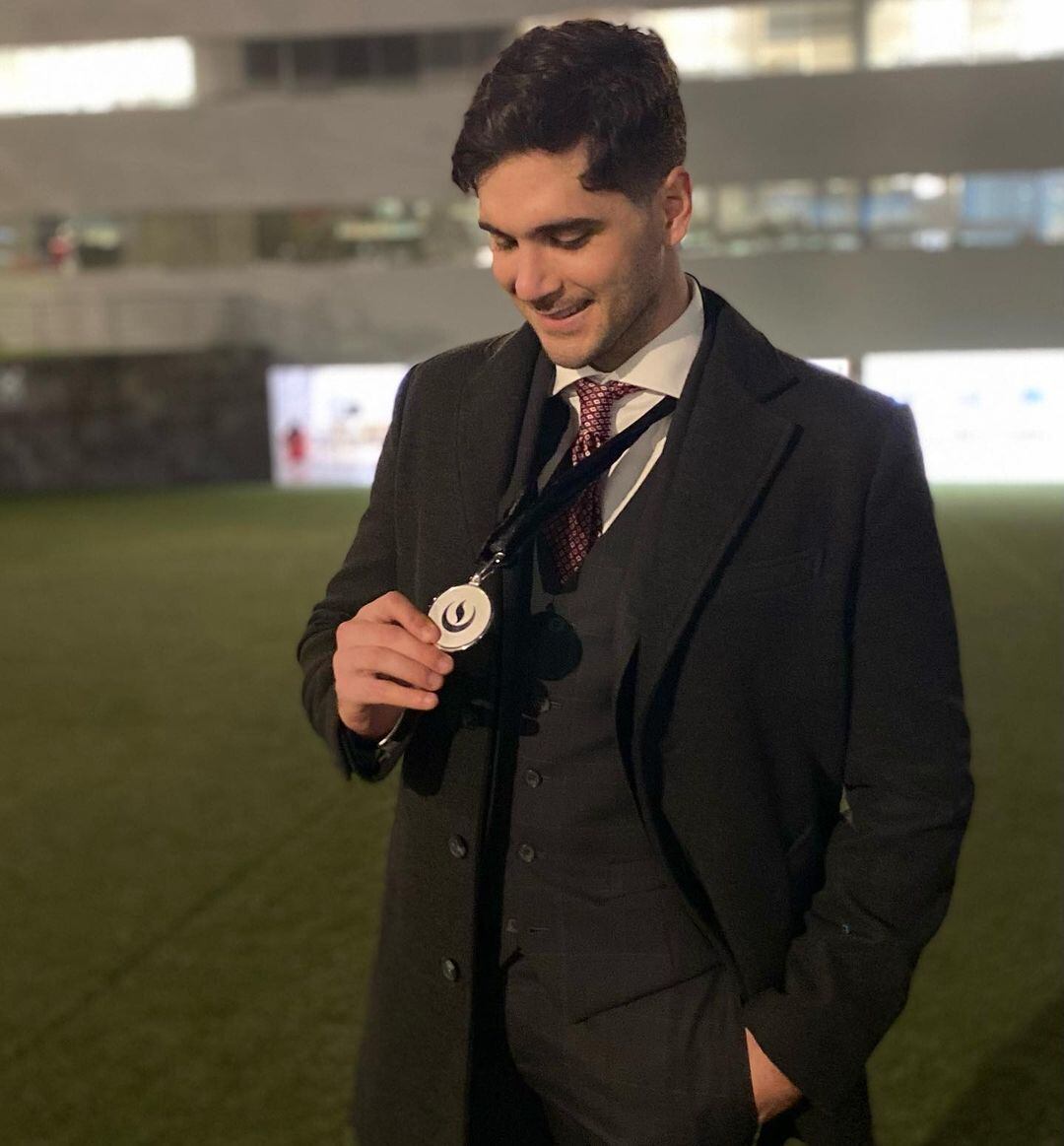 El actor se graduó como abogado en el 2022 (Foto: Filippo Storino / Instagram)